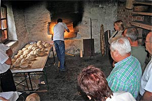 Schwarzw�lder Holzofenbrot