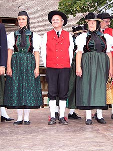 Tennenbronner Trachten