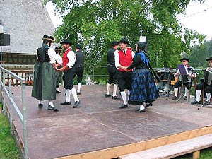 Tennenbronner Trachten