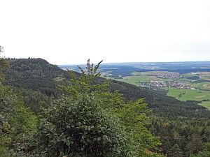 Traufwanderweg Oberhohenberg und Lemberg