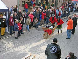 Fasnet 2007 Fassdaubenrennen