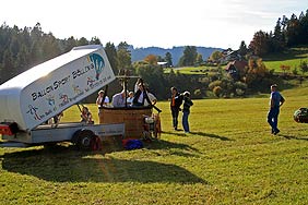 Heissluftballon startet beim Wiesenbauer