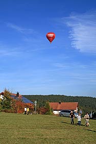 Heissluftballon startet beim Wiesenbauer