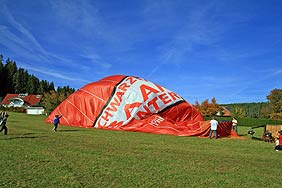 Heissluftballon startet beim Wiesenbauer