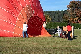 Heissluftballon startet beim Wiesenbauer
