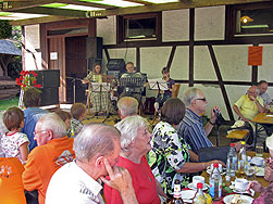 Der Weintreff des Akkordeonorchesters