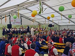 kumenischer Gottesdienst im Festzelt