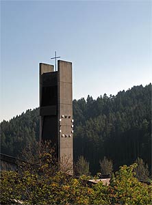 Kirchturm ohne Zeiger
