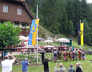 Fahnenweihe im Bernecktal