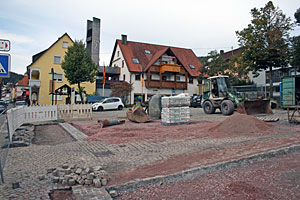 Arbeiten am Dorfplatz-Hauptsammler