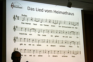Hausmusikaustellung im Heimathaus eröffnet