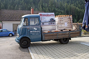 Holztag im Heimathaus