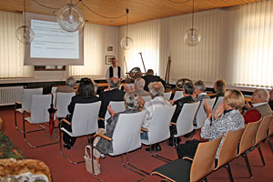 Holztag im Heimathaus