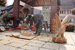 Holztag im Heimathaus