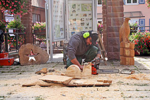 Holztag im Heimathaus