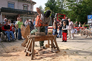 Holztag im Heimathaus