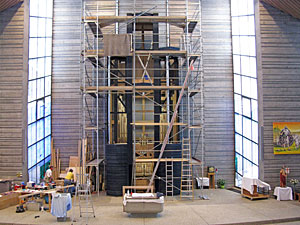 Bilder aus der Bauzeit Bauarbeiten an der Orgel
