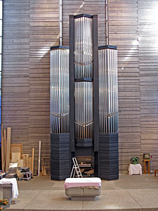 Neue Orgel wird aufgebaut