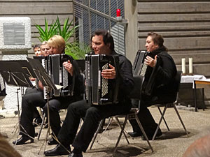 Kirchenkonzert des Akkordeonorchesters