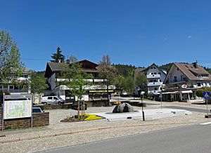 Dorfplatz neu gestaltet