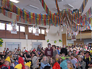 In der Festhalle