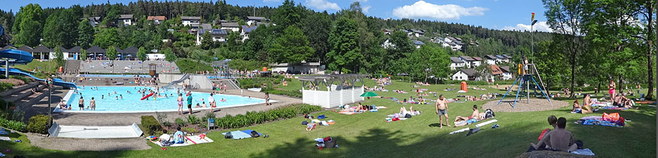Schwimmbad Tennenbronn
