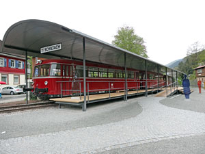Bahnpunkt Roter Brummer