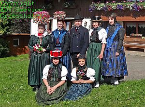 Bilder der Tennenbronner Tracht
