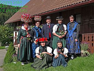 Bilder der Tennenbronner Tracht