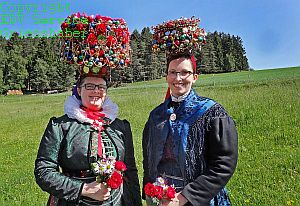 Bilder der Tennenbronner Tracht