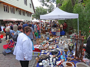 Antik-Uhrenbrse und Trdlermarkt in Furtwangen