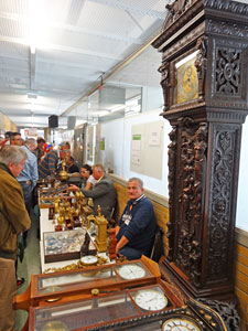 Antik-Uhrenbrse und Trdlermarkt in Furtwangen