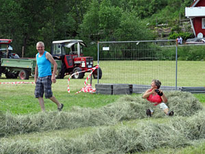 Waldfest Unterschiltach - Heuwagen laden