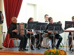 Konzert des Akkordeonorchesters Konzert des Akkordeonorchesters