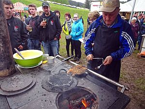 Bachfest Waffelbacken