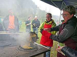 Bachfest Waffelbacken