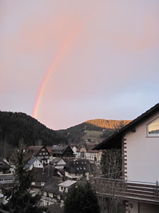 Regenbogen am Ostermorgen