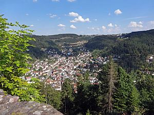 Hohenschramberg und Junghans Terrassenbau