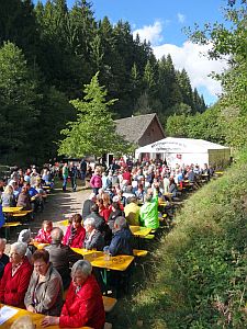 Zwiebelkuchenfest Harmonie Tennenbronn
