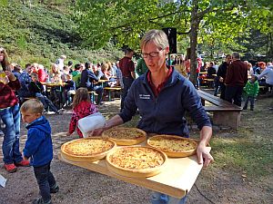 Zwiebelkuchenfest Harmonie Tennenbronn