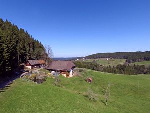 Ostergruesse aus Tennenbronn  