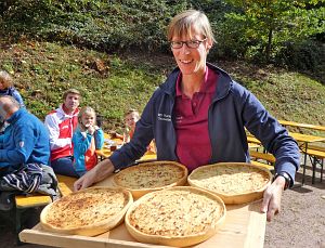 Zwiebelkuchenfest Harmonie Tennenbronn