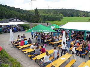 Jugendorchester Tennenbronn beim Waldfest der Sportschtzen