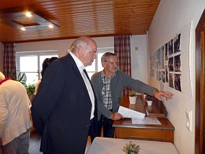 100 Jahre Lwen
