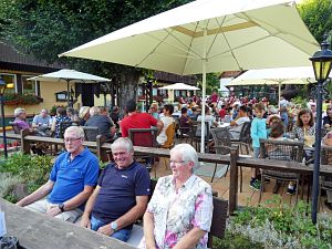 Musik unterm Lindenbaum