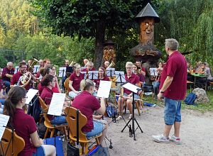 Musik unterm Lindenbaum