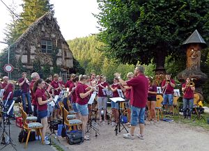 Musik unterm Lindenbaum