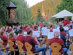 Musik unterm Lindenbaum