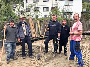 Brgervereinigung WLS saniert Spielplatz