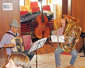 Weintreff des Akkordeonorchesters